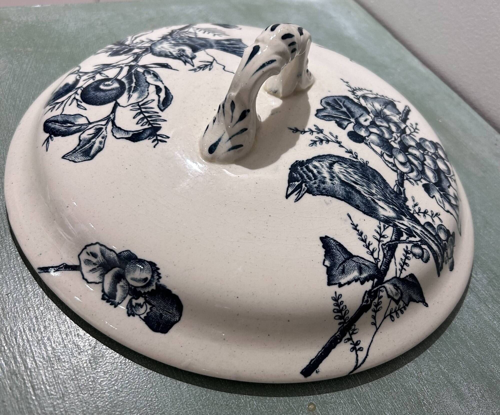 Antique soup tureen, late 19th century.