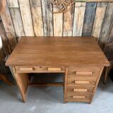 Oak half-minister's desk (renovated)
