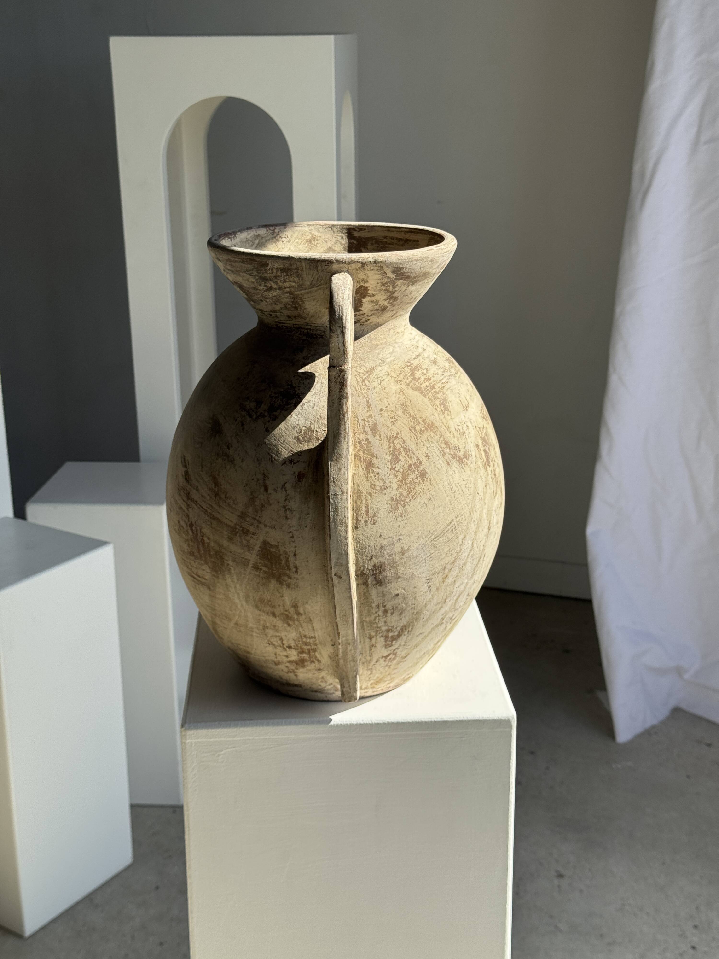 Large cream vase with double spiral handles in antique style, made of terracotta, H42 D3.