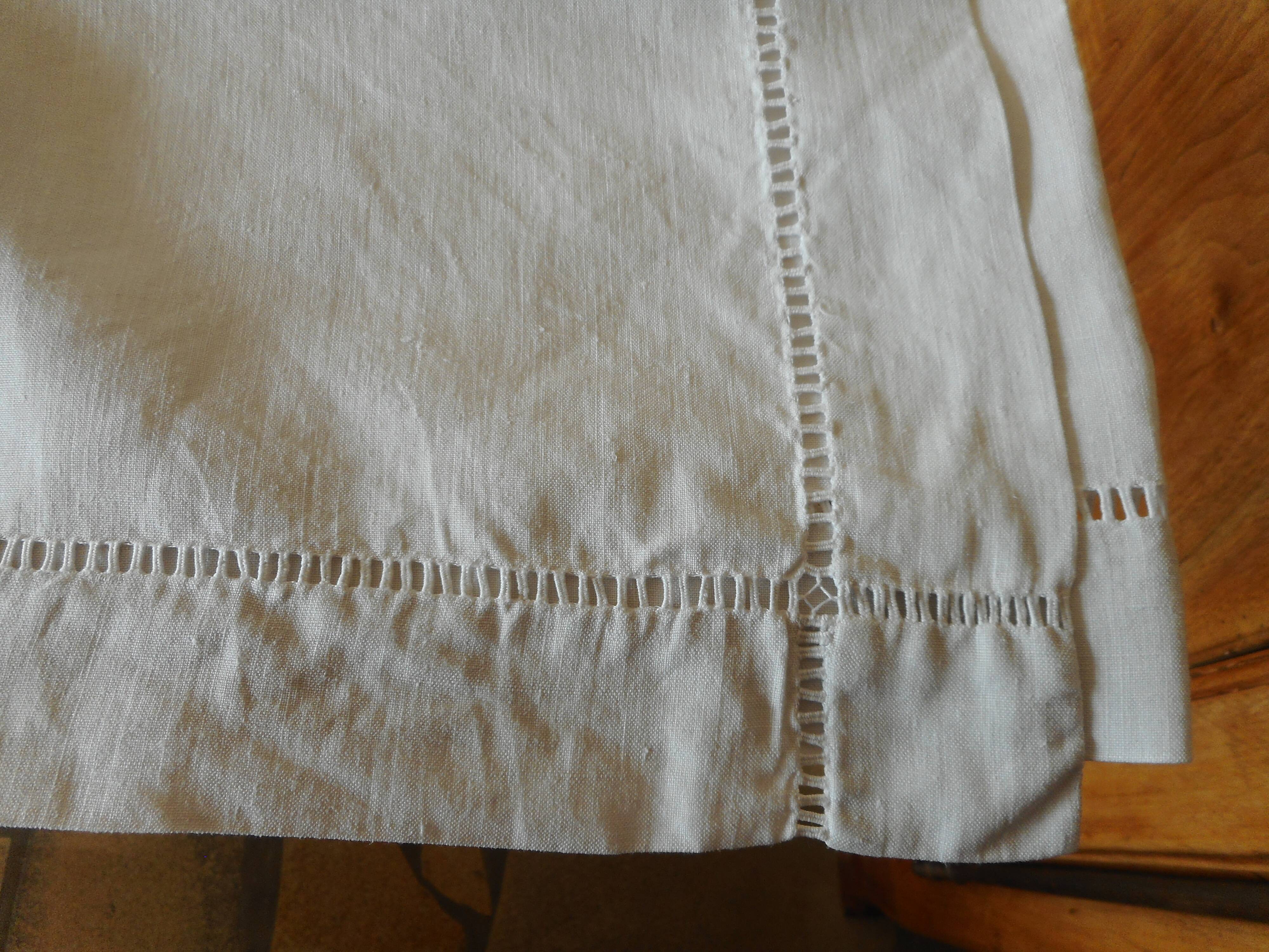 Nappe en lin blanche