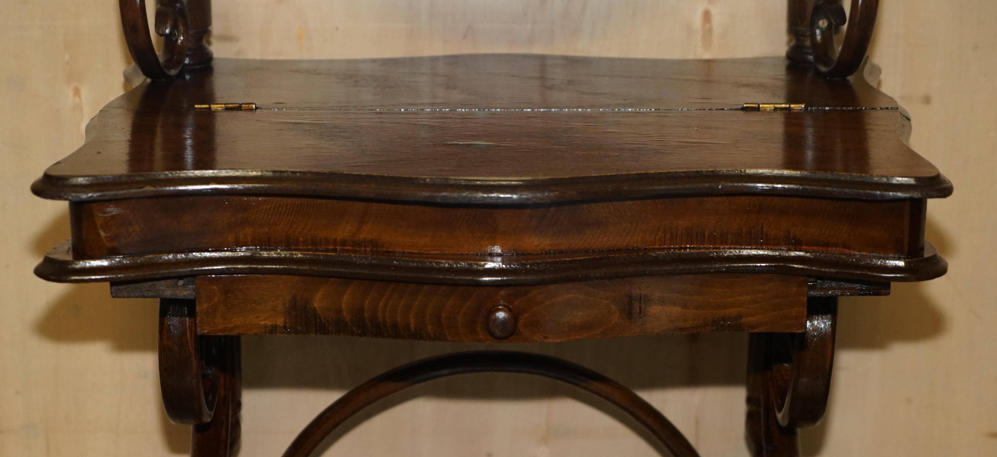 Victorian Thonet dressing table in bent wood with adjustable stool.