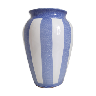 Blue and white vase