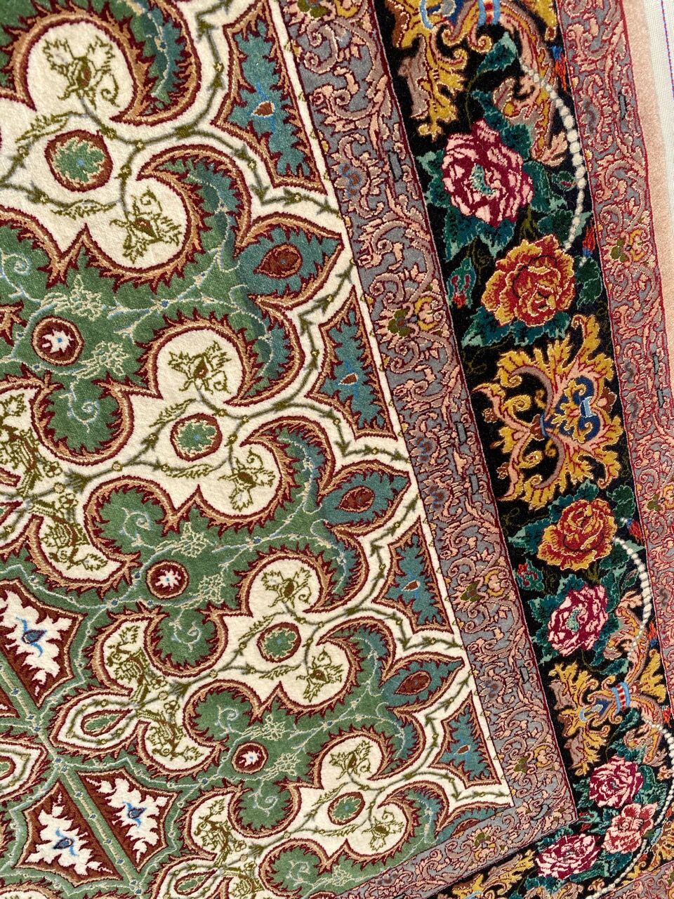 Extra fine Persian carpet Isfahan 110x174 cm