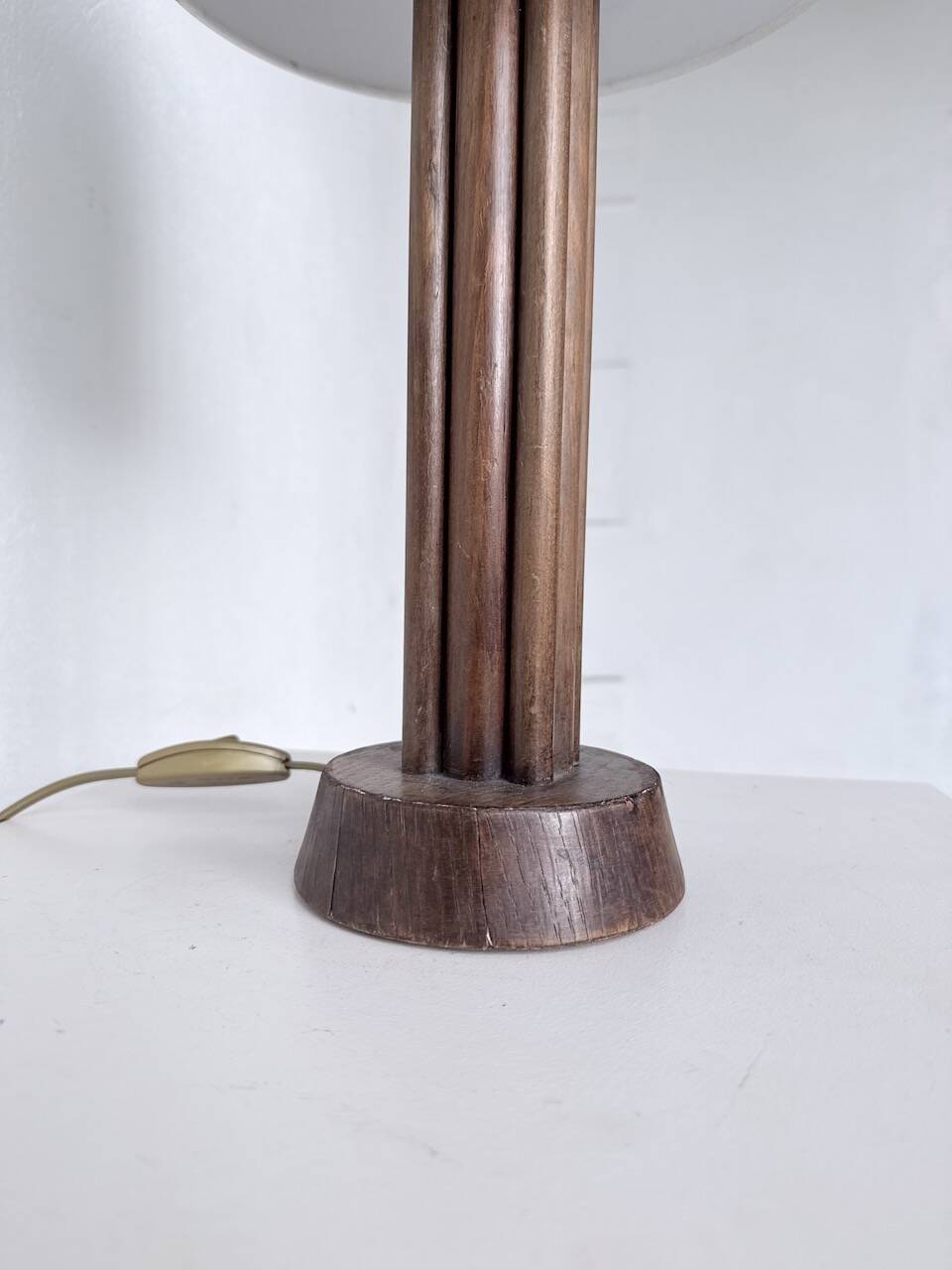 1940s Art Deco oak desk lamp