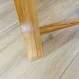 Round folding stool