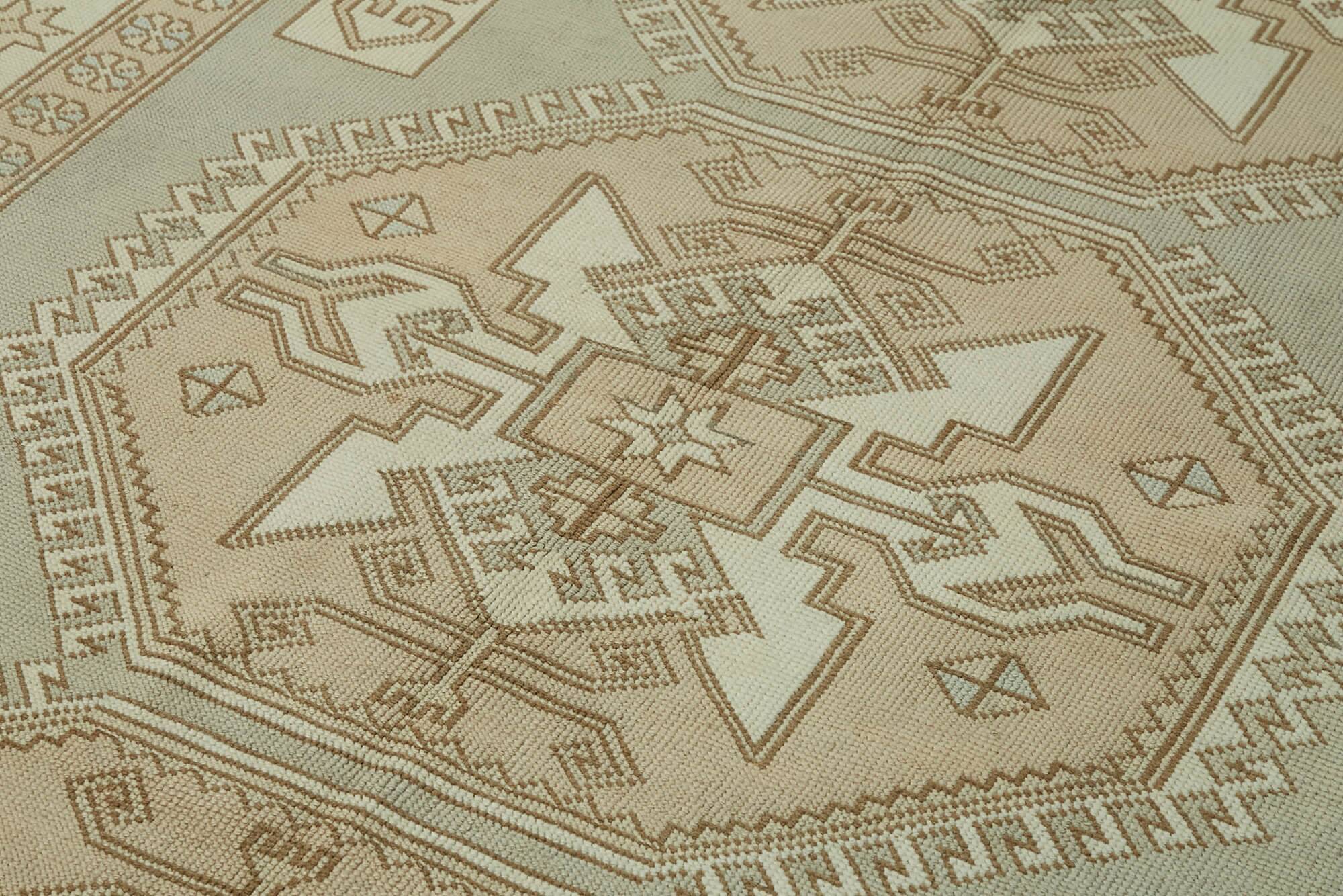 Turkish Vintage Anatolian Rug 179 cm x 283 cm