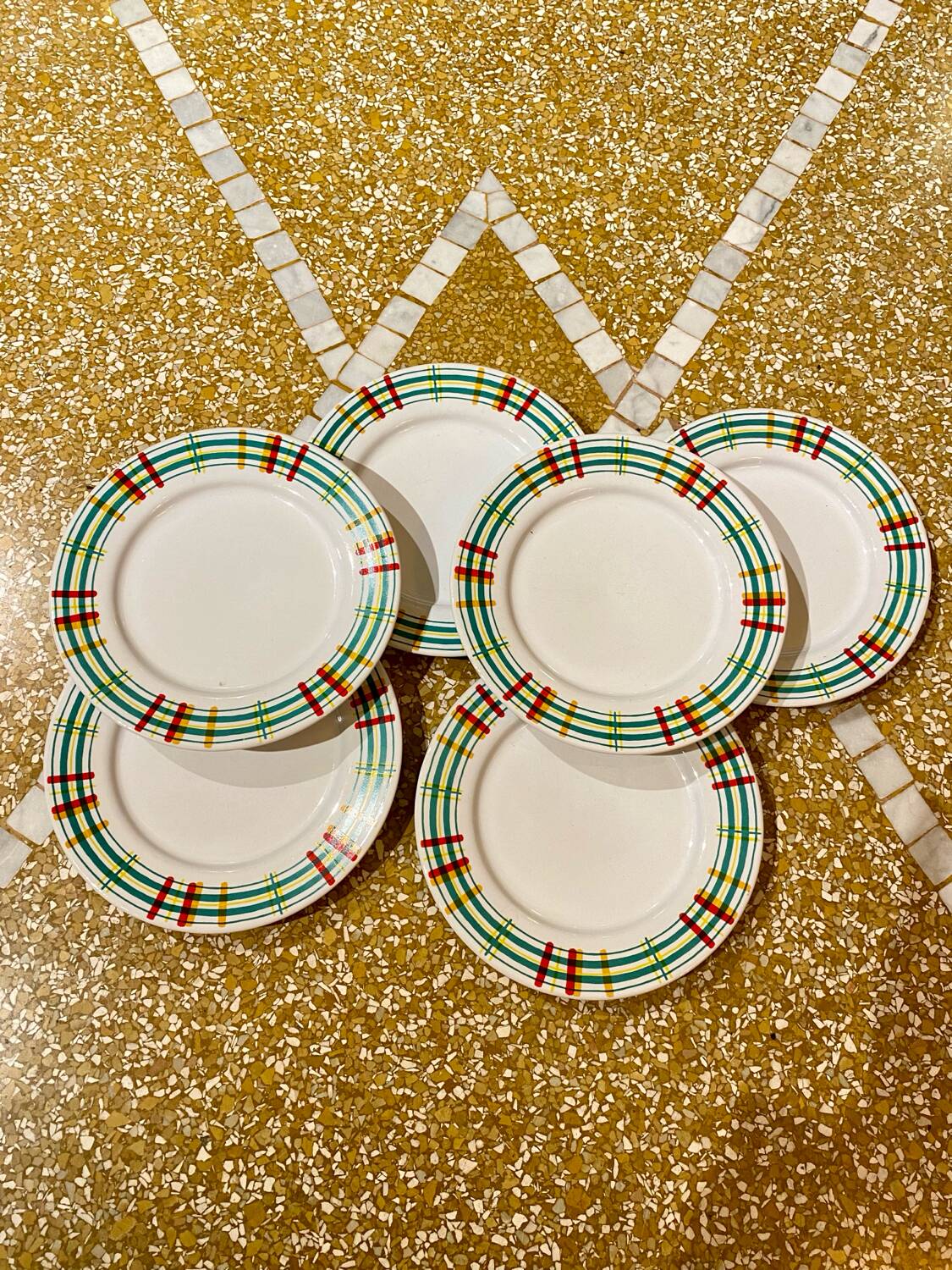 Set of 6 Tulowice dessert plates