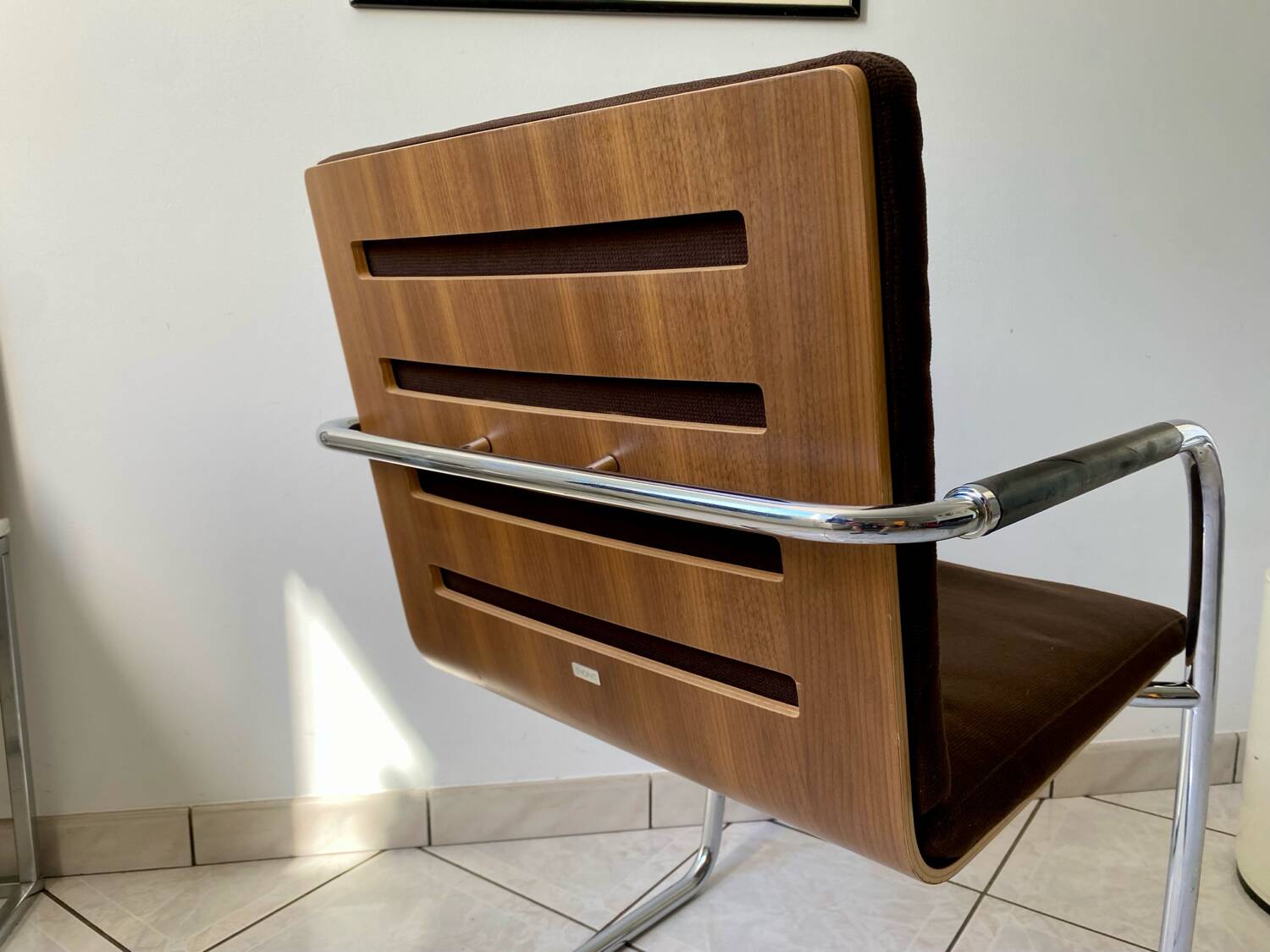 Thonet S60 vintage design cantilever office chair by Glen Oliver Löw