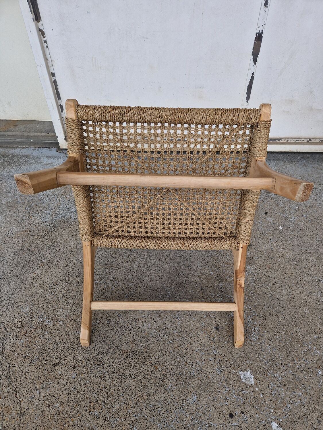 Pair of armchairs low solid wood and braided rope