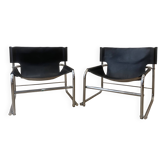 Fauteuils en cuir noir et cadre en métal par Rodney kinsman