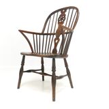 Antique 19th Century Thames Valley Wheel Back Windsor Armchair
