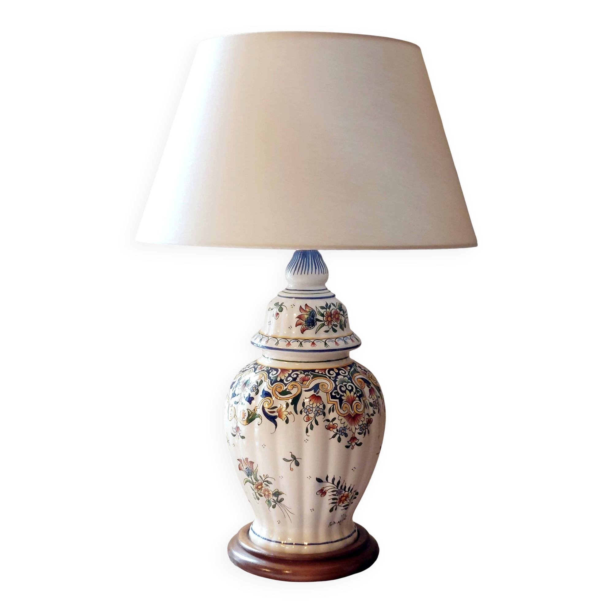 Hand-painted Rouen-style faience lamp, new artisan lampshade.