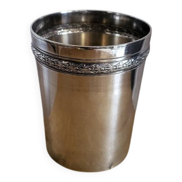 Timbale en métal argenté ravinet d'enfert