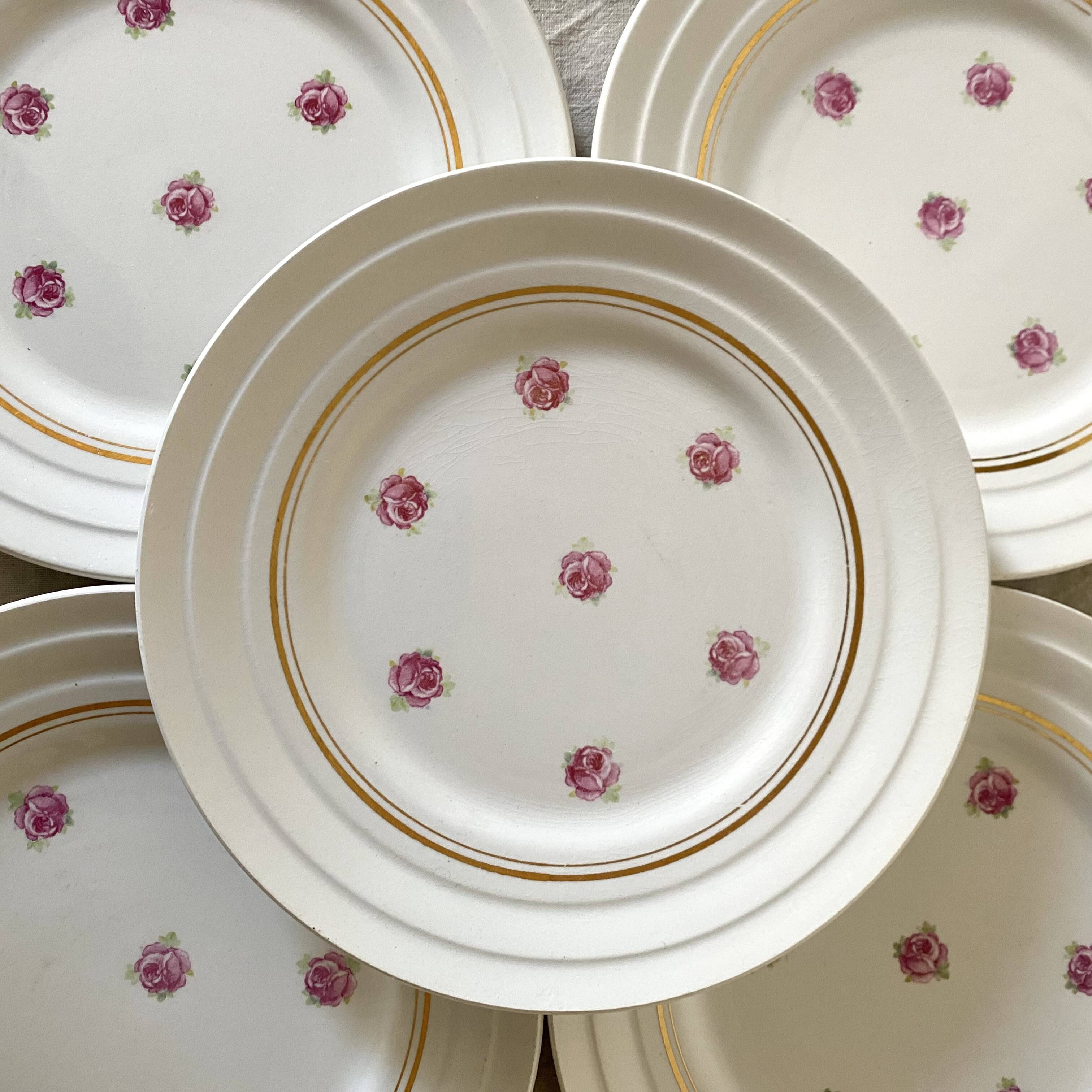 St Amand dessert plates, Roses