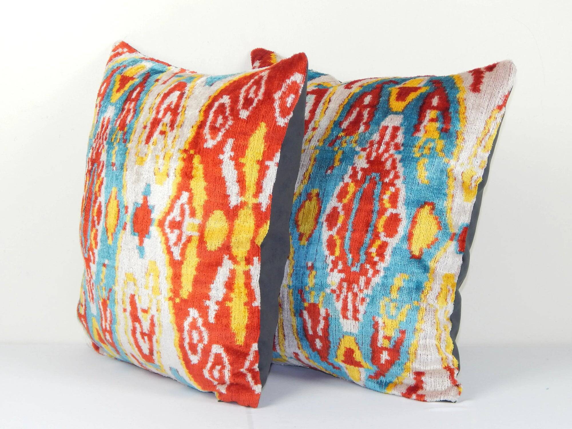 Set of 2 vintage ikat cushion covers 41x41 cm