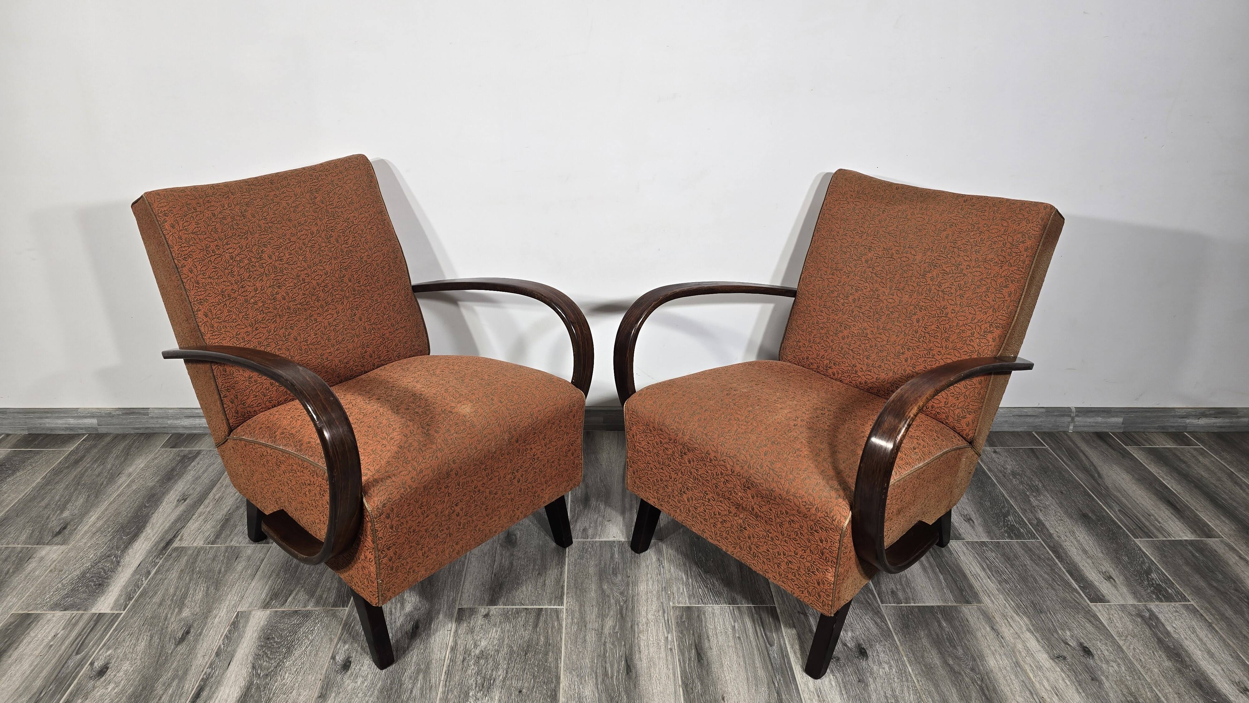 Vintage Armchairs from Jindrich Halabala, 1940s, Set of 2