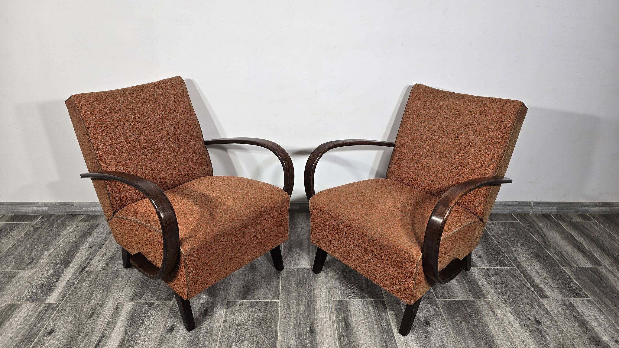 Vintage Armchairs from Jindrich Halabala, 1940s, Set of 2