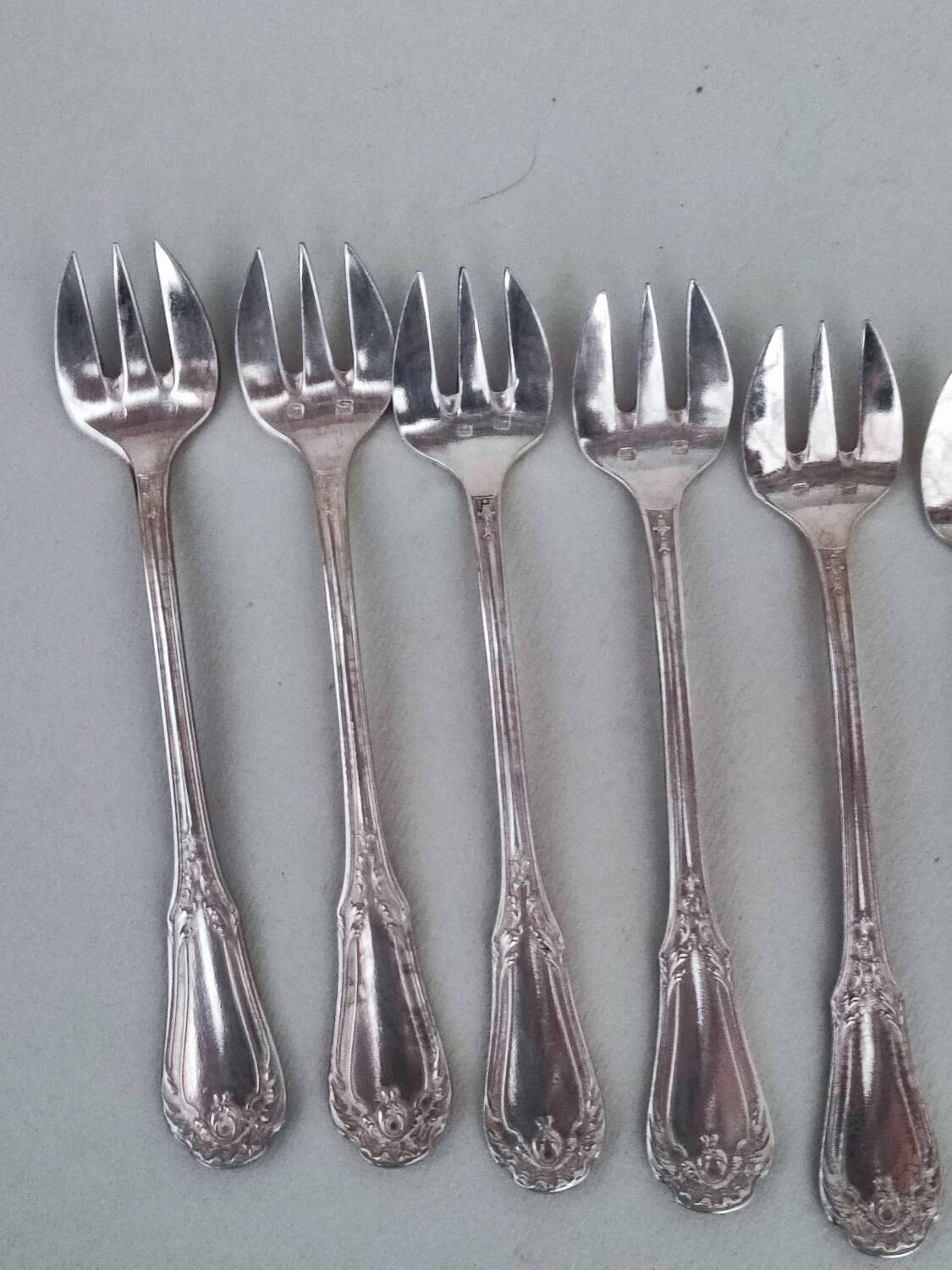 12 silverplated cake forks