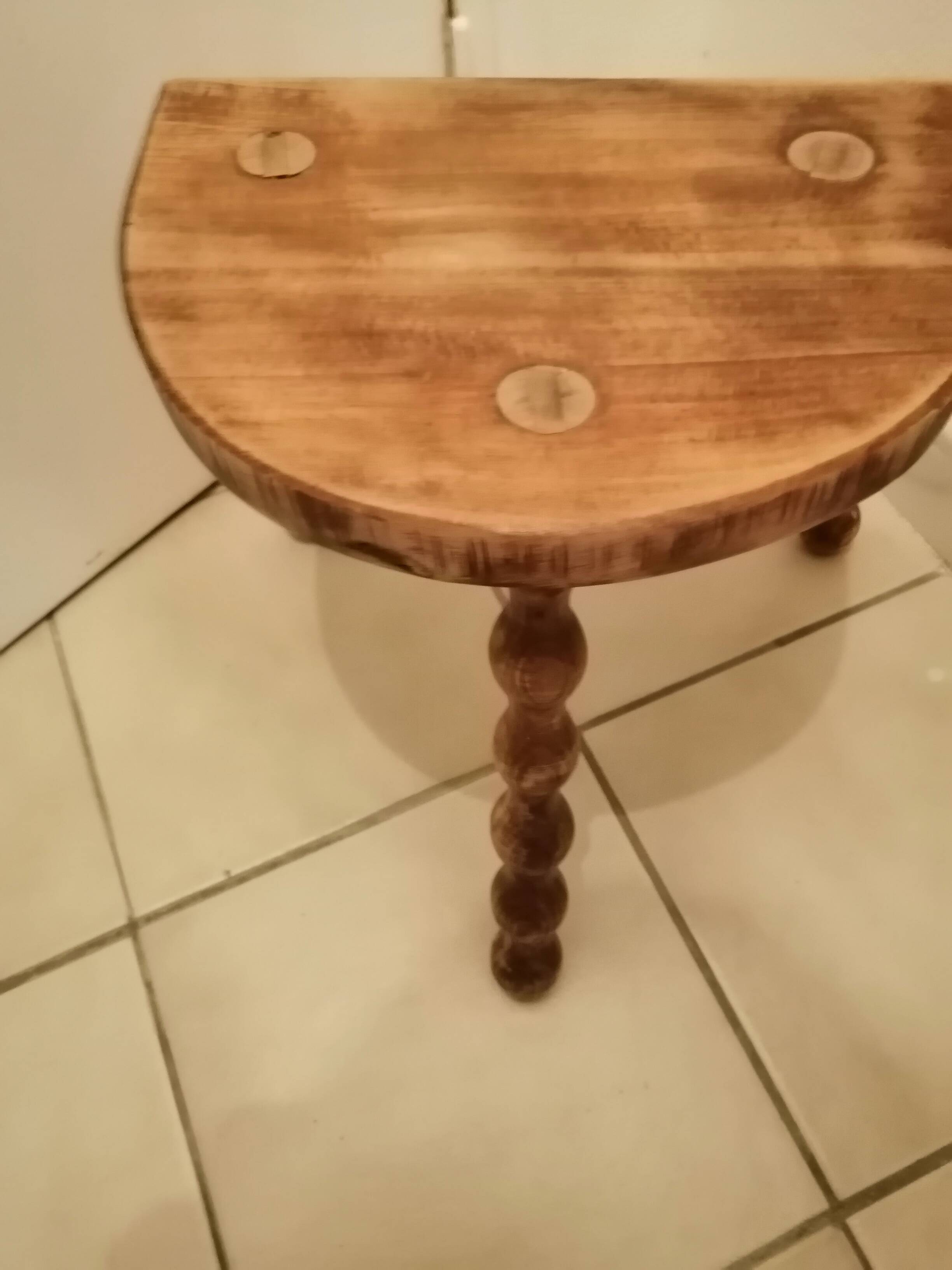 Tabouret demi lune vintage en bois massif 2