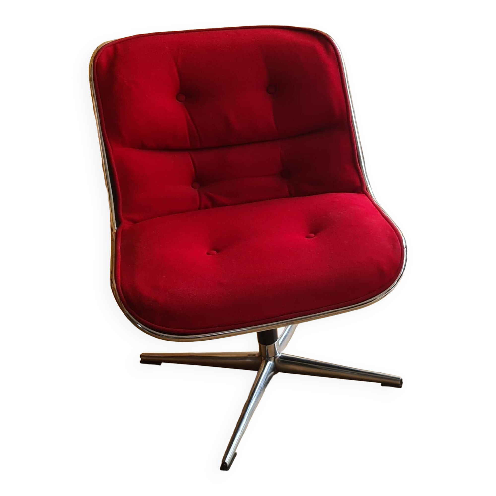 "Executive chair" armchair by Charles Pollock published by Knoll