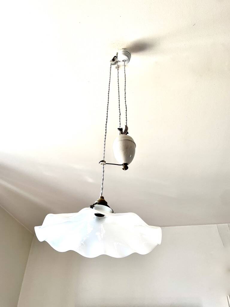 Opaline corolla pulley suspension rises and falls 1900