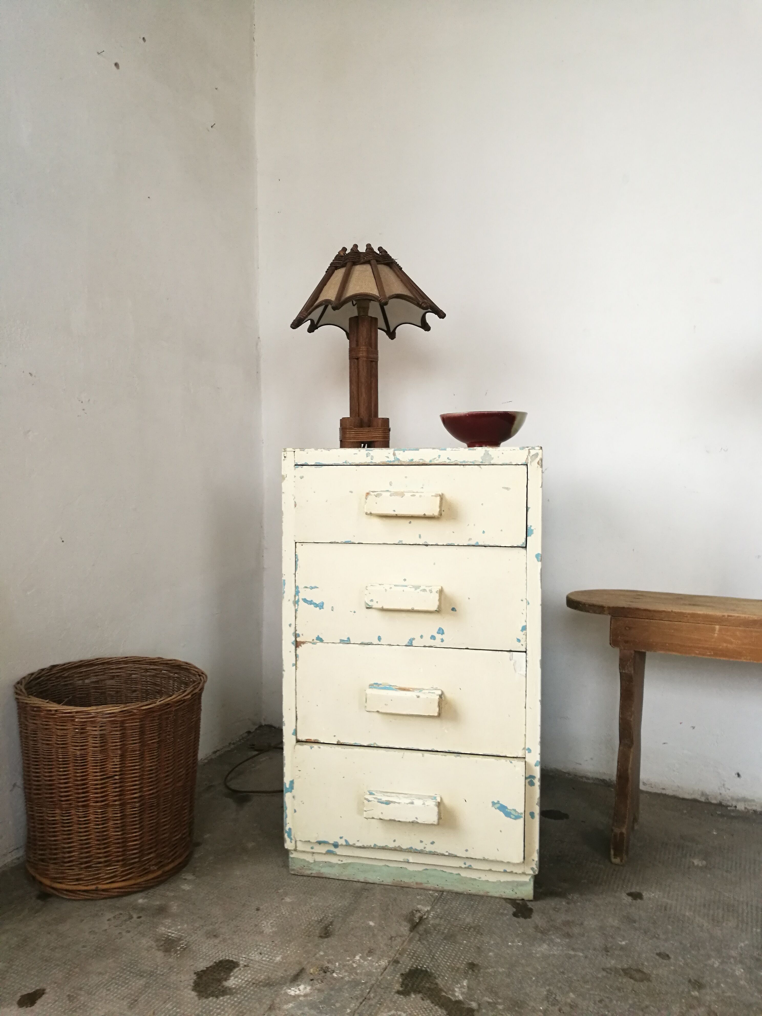 Workshop cabinet with drawers