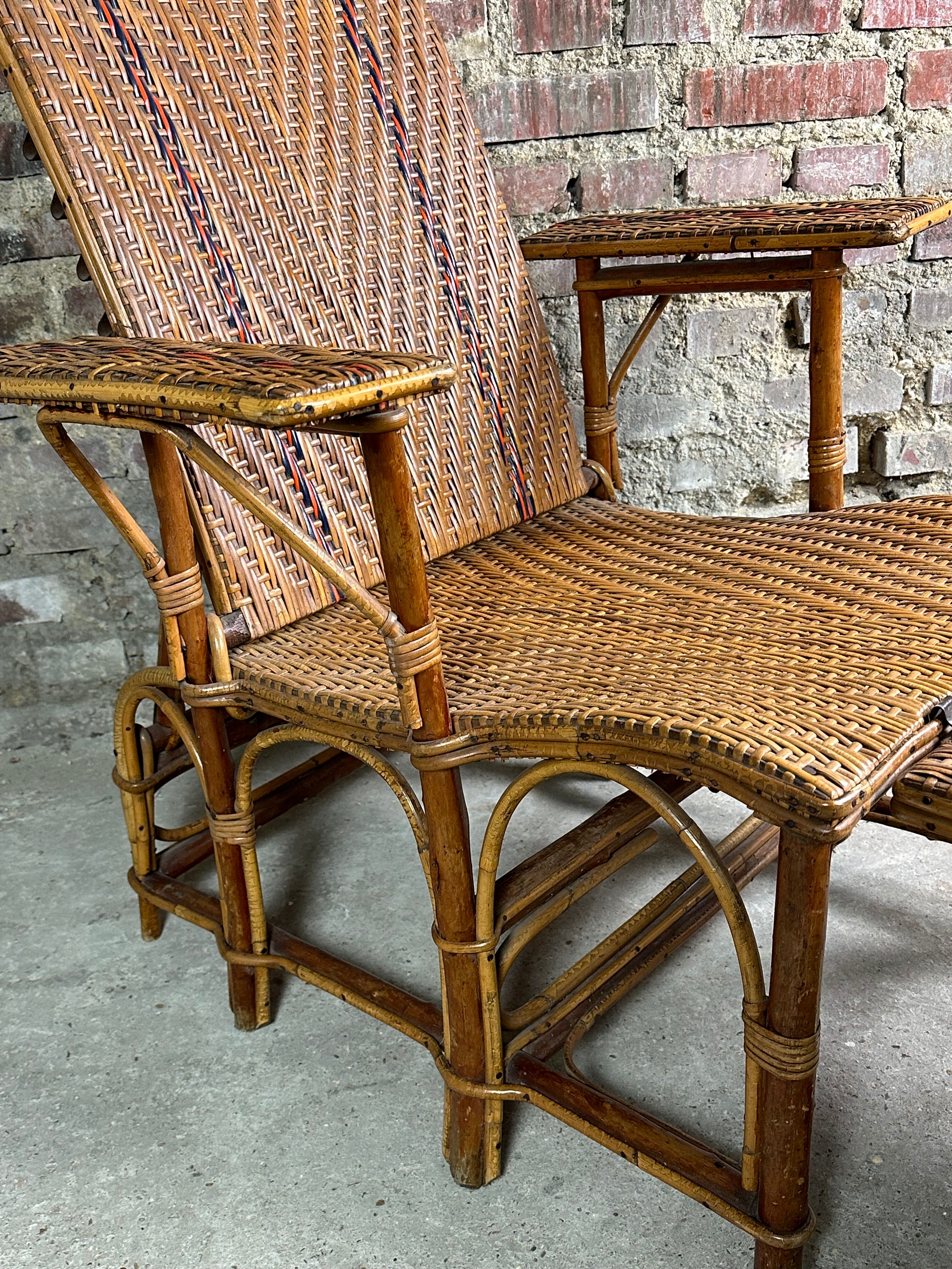 Vintage rattan chaise longue 1960