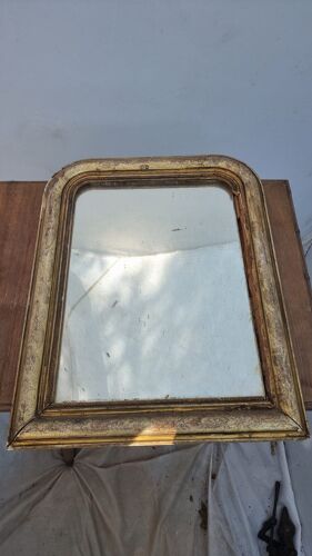 Miroir doré sculpté en bois 47x61cm
