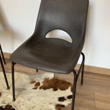 Chaise coque plastique marque Sitting