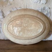Plat en terre de fer