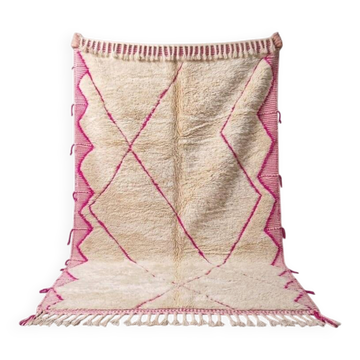 Custom traditional handwoven pure wool rug 2/3 m