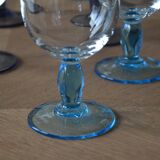 12 verres sur pied bleu et mauve