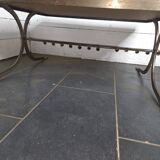 Table basse vintage en acier et cuir