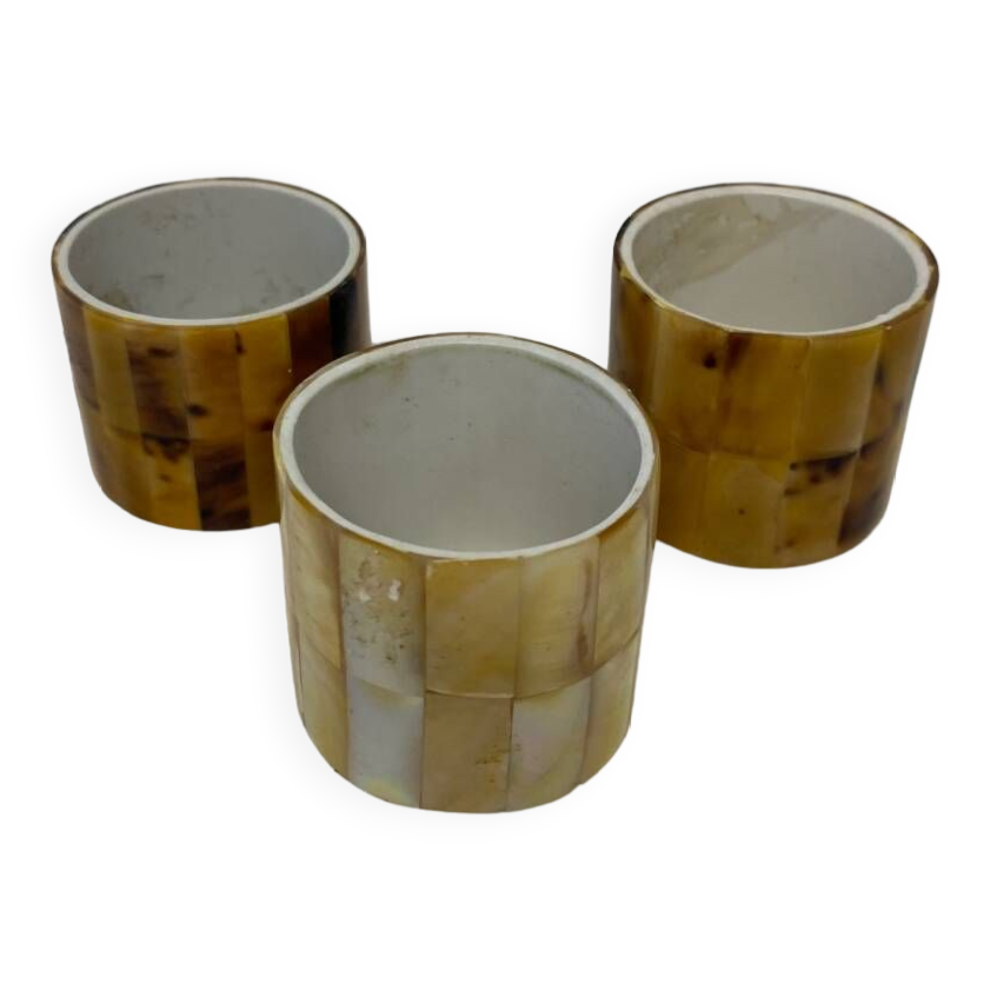 3 mother-of-pearl napkin rings