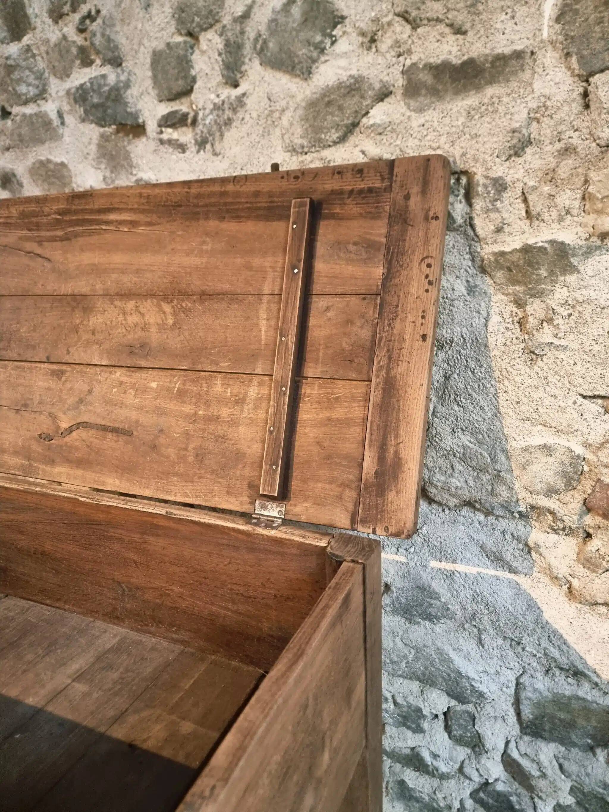 Ancien pétrin français en chêne, XIXe siècle