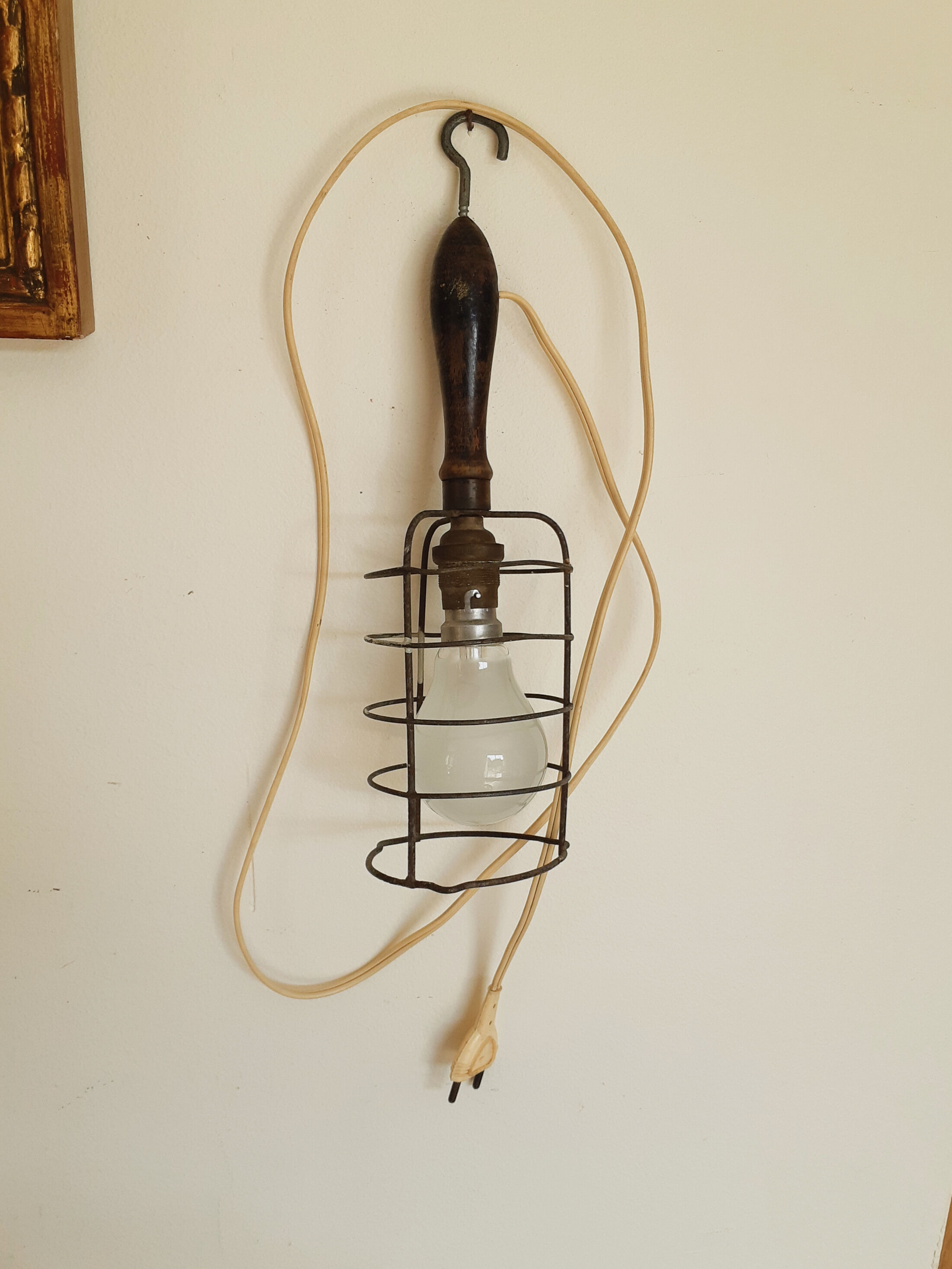 Lampe d'atelier , baladeuse de chantier