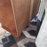 Compas foot cabinet