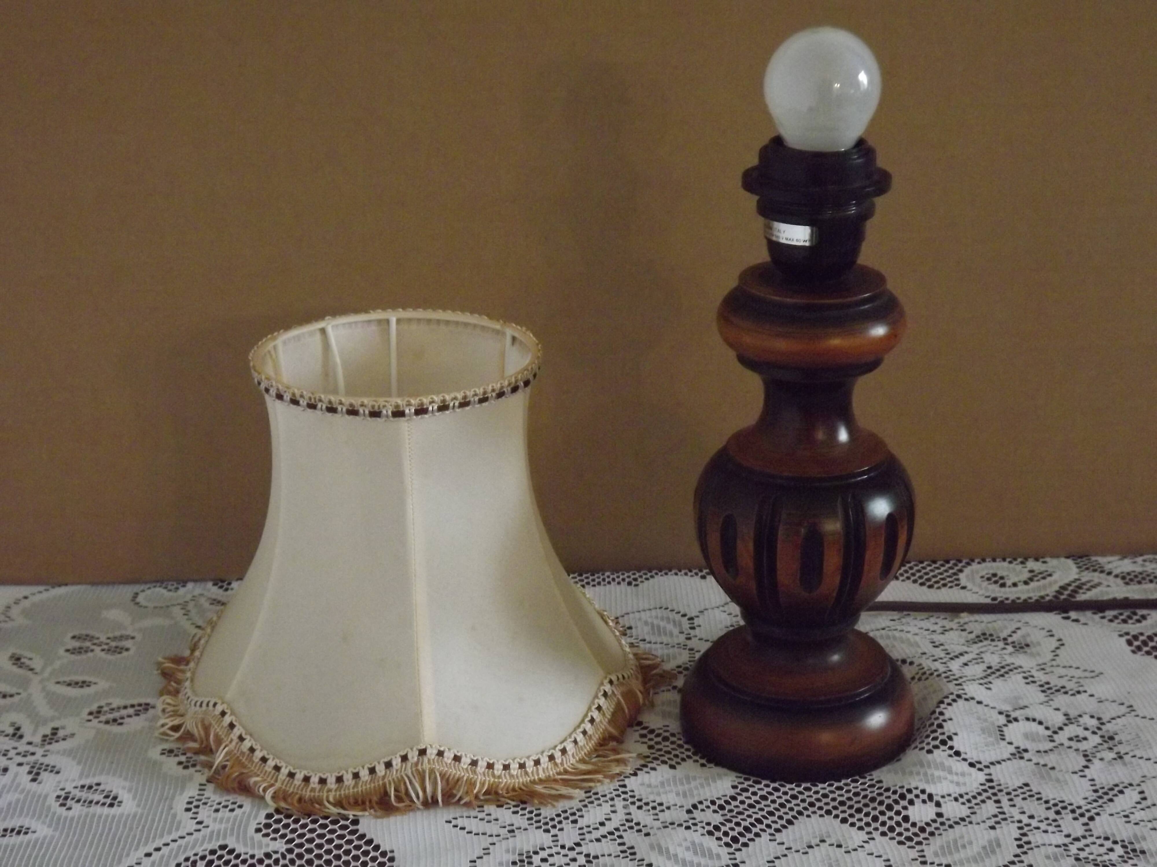 French Mid Century Round Turned Wood Table Lamp Cream Fringed Shade 5573