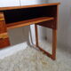 Bureau vintage des années 50 pied traineau teck