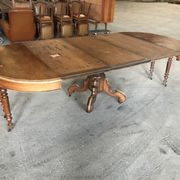 Table ovale à manger Napoléon III avec 3 allonges