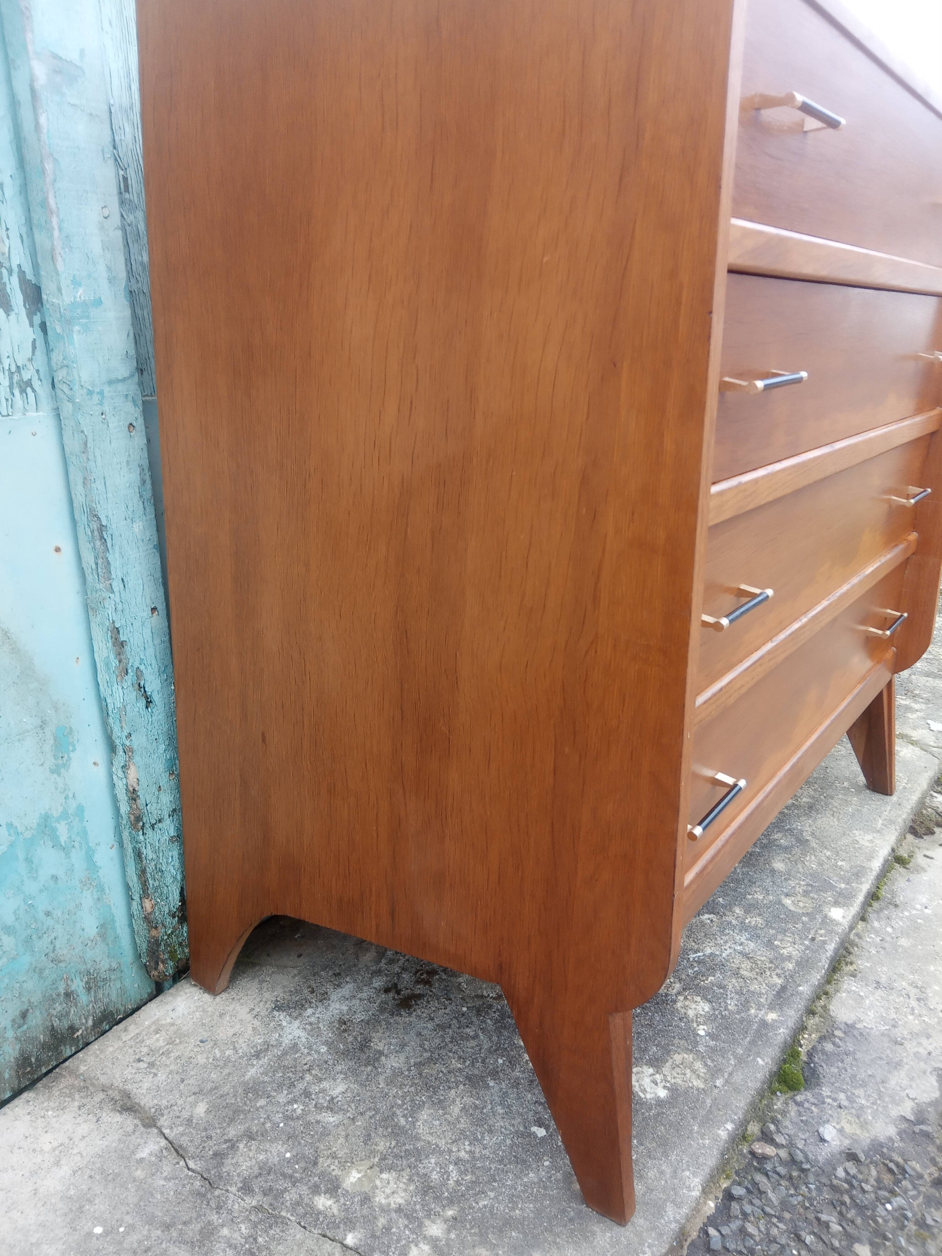 Vintage chest of drawers 50s