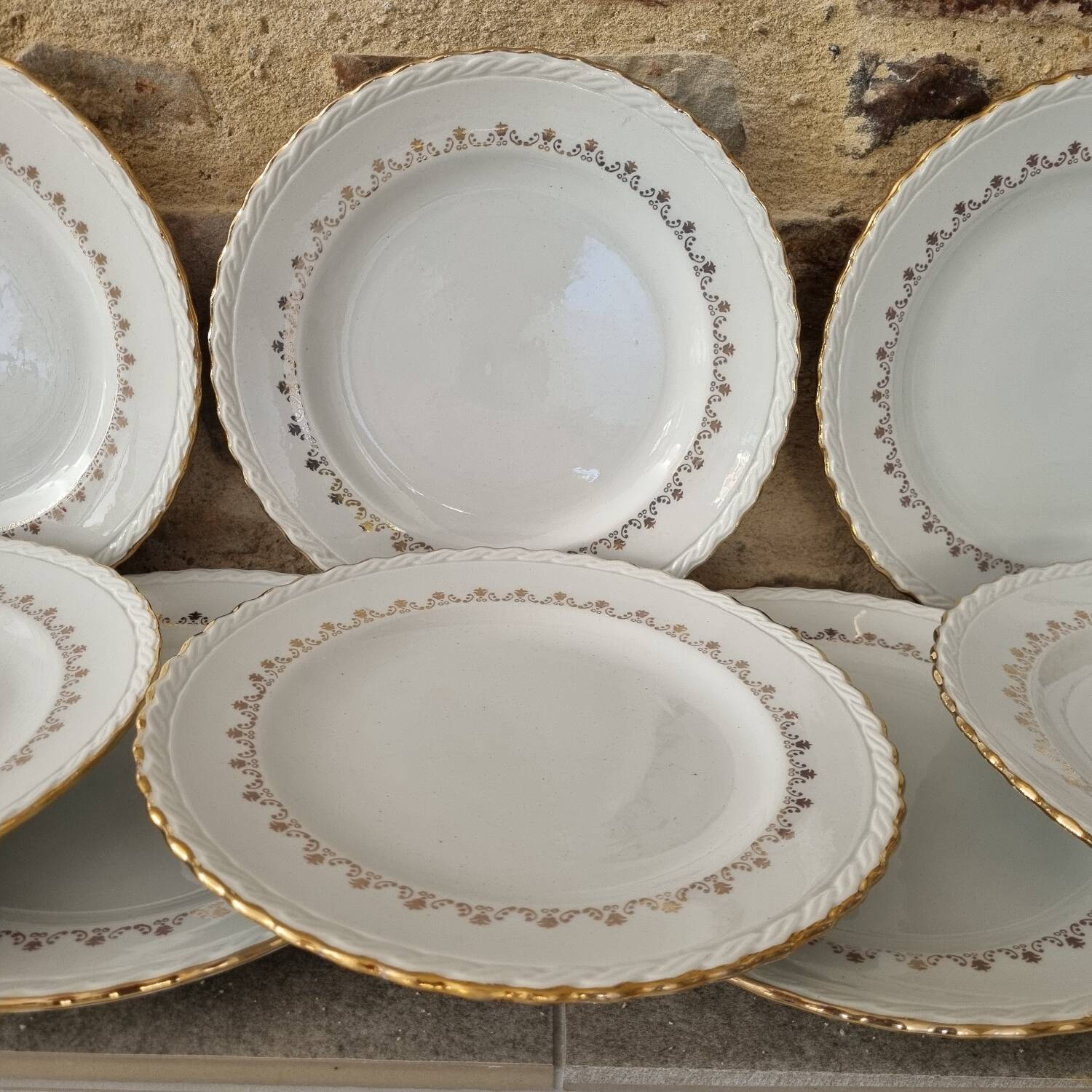 24 vintage L'amandimoise earthenware plates