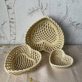 Set of 3 vintage beige heart-shaped woven porcelain nesting baskets
