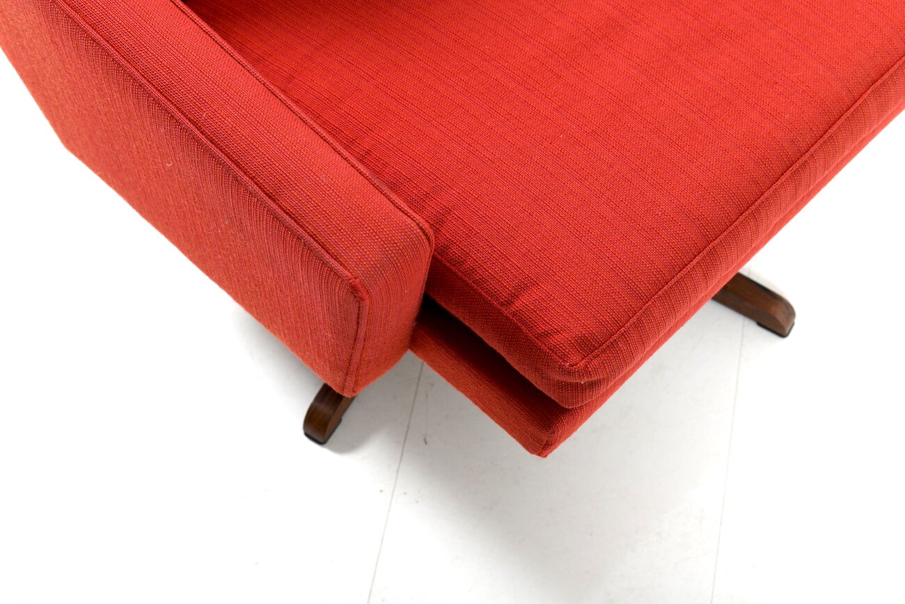 Fauteuil de salon danois pivotant du milieu du siècle