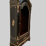 Vitrine d'apparat Napoléon III en bois noir et bronze ciselé doré XIX siècle
