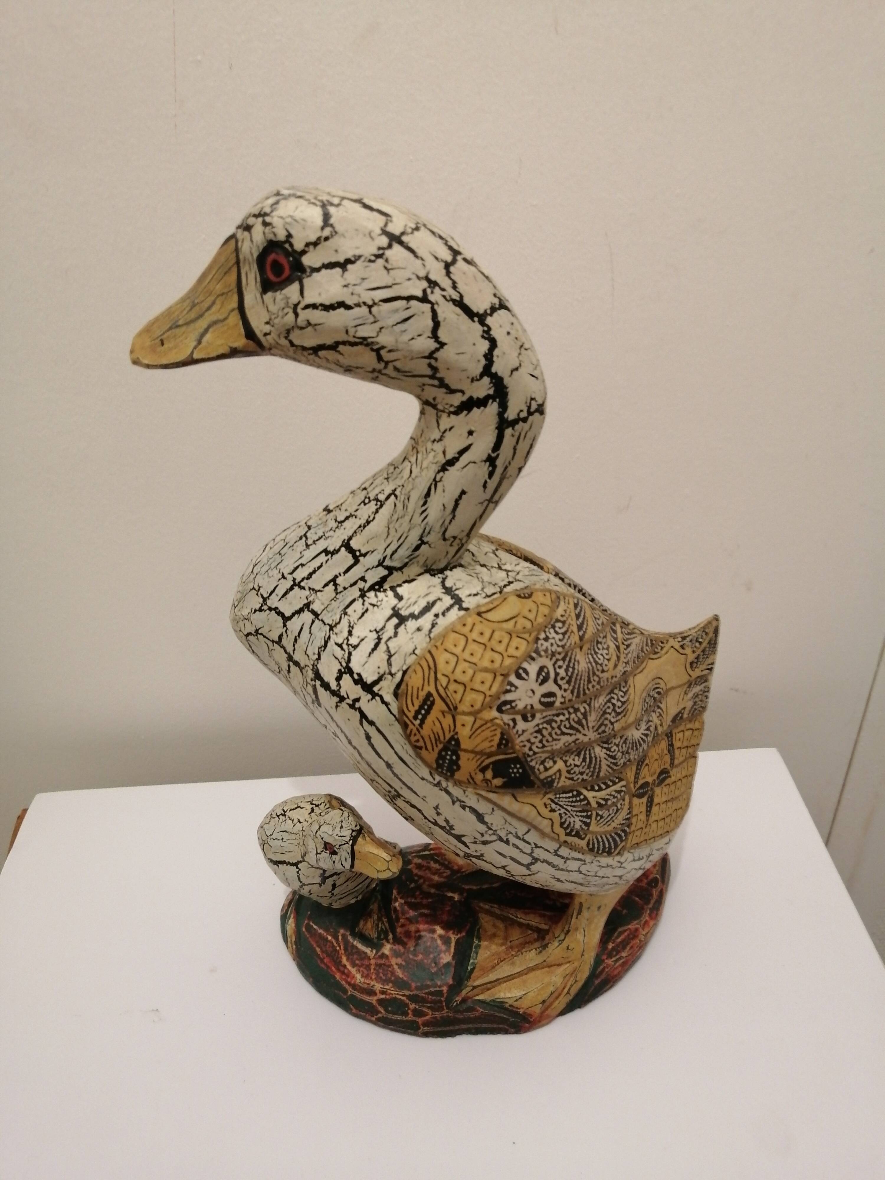 Duck with her little