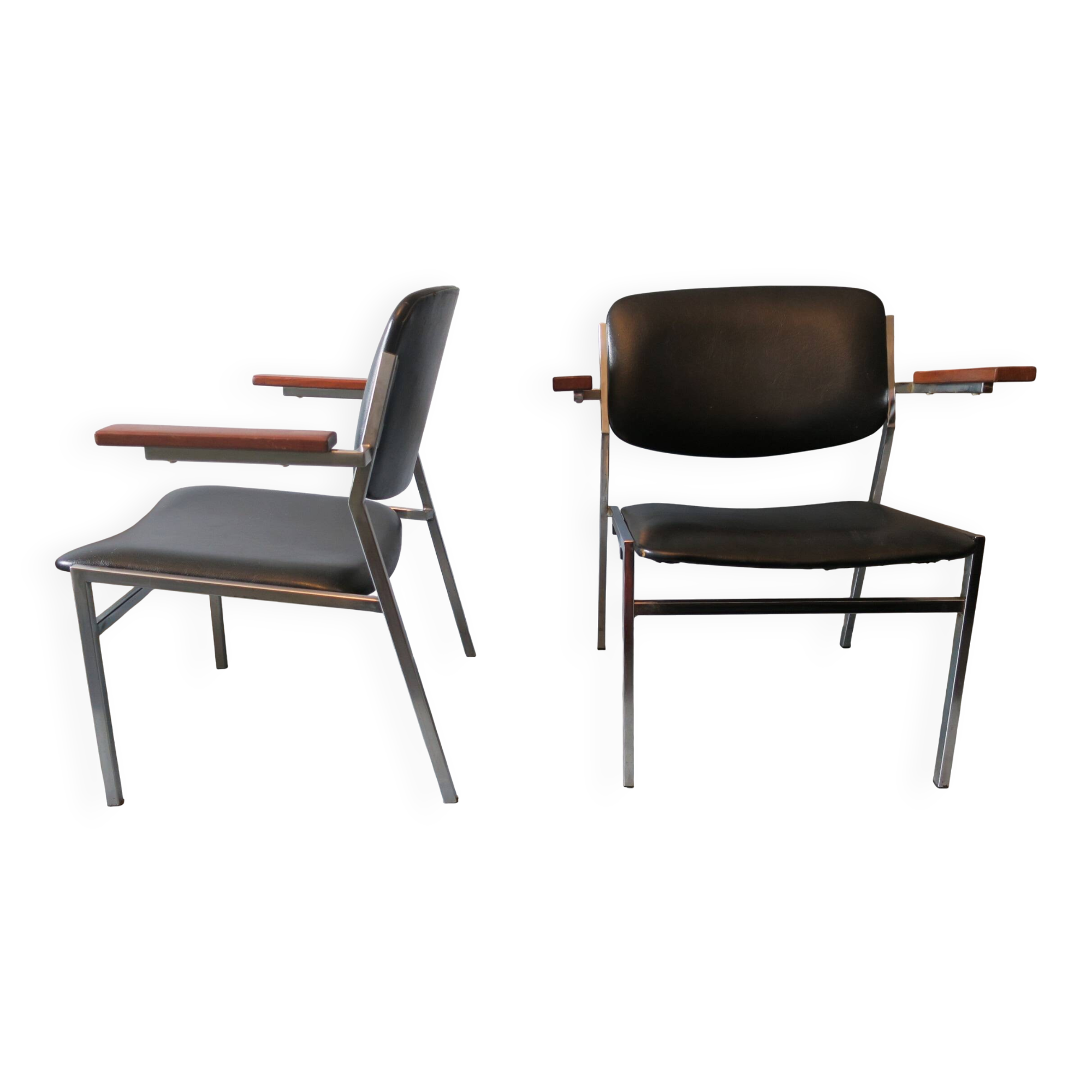 Pair of Gijs van der Sluis model 57 armchairs, Netherlands 1960s
