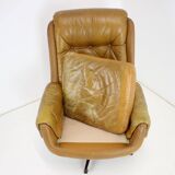 Midcentury Swivel Leather Armchair, Peem, Finland, 1970s