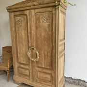 Art Deco wardrobe in raw oak wood