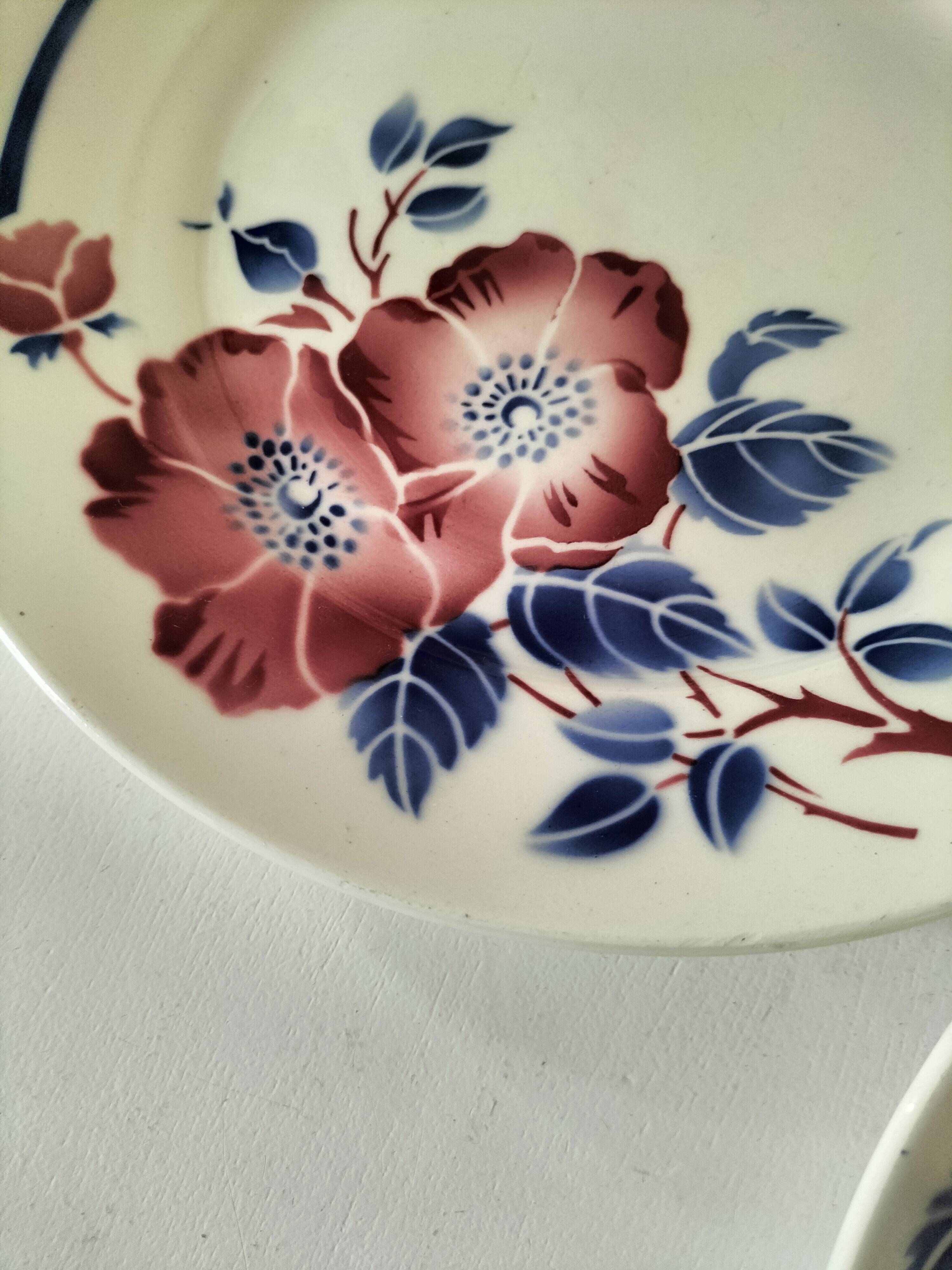 Set of three ironstone plates K & G Lunéville model Régine - 1950s